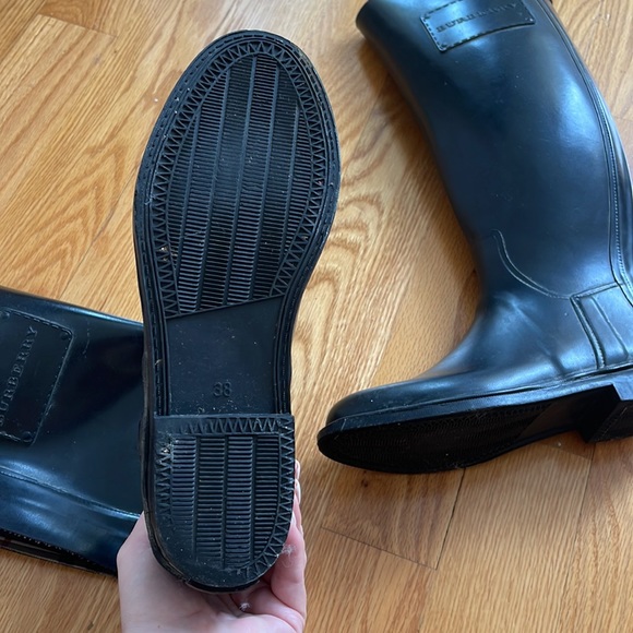 BURBERRY RAIN BOOTS RIDING SHOES BLACK 38 8 - Picture 3 of 13